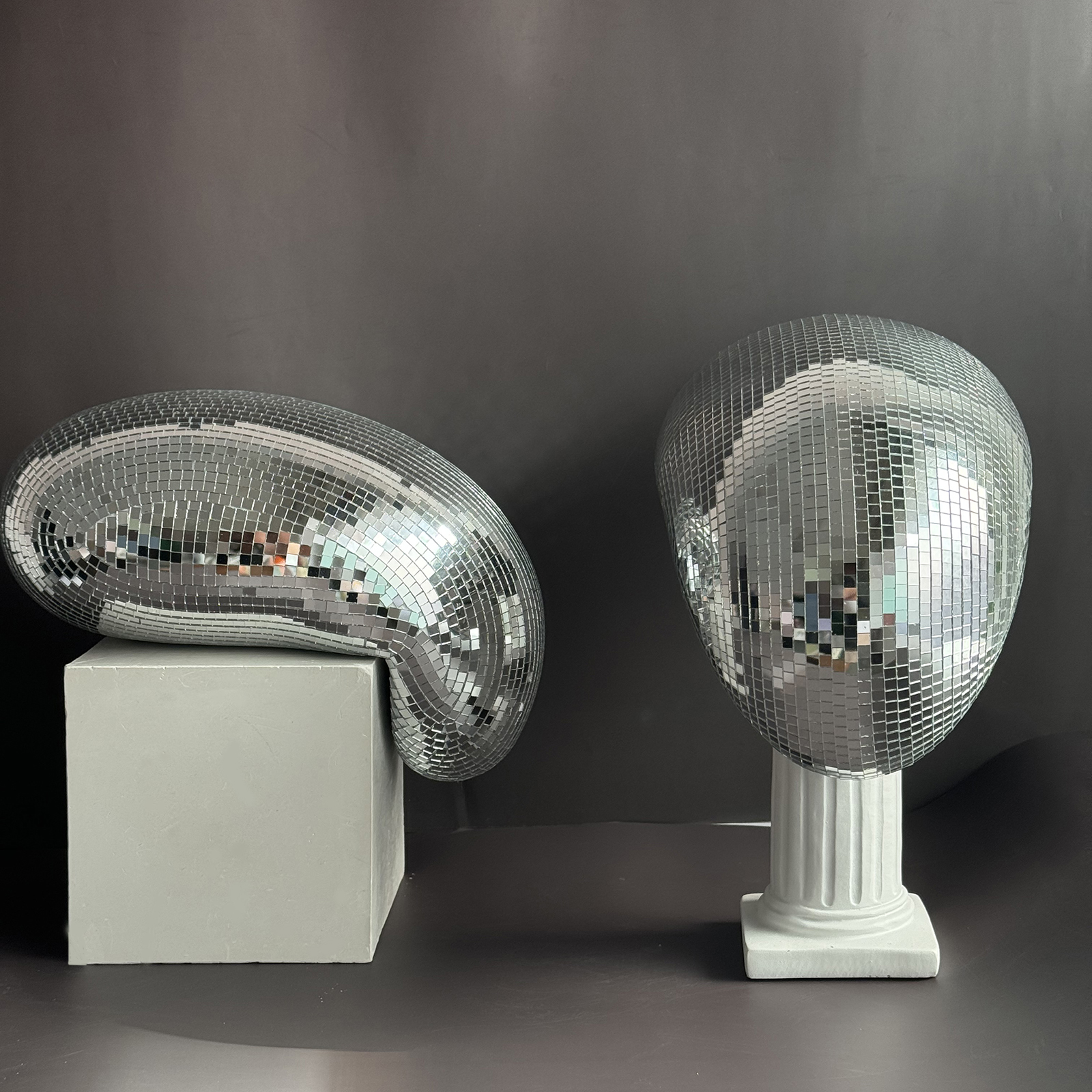 Disco Ball Mirror - Boule Disco fondue 28cm, miroir réfléchissant