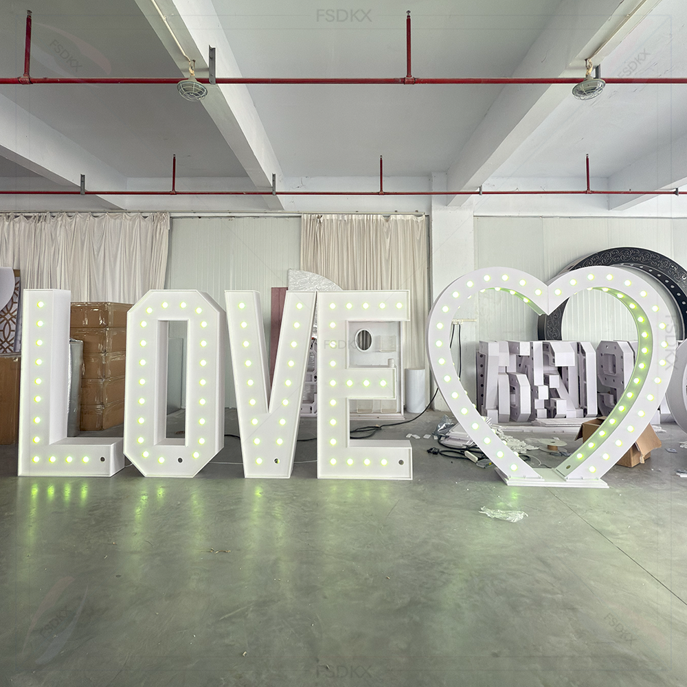 Logo de taille personnalisé, g - Light Up Letters Marquee avis et prix